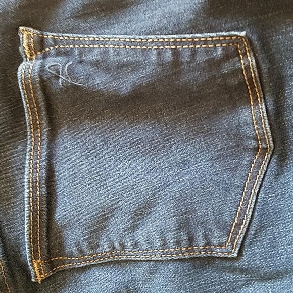 Coco Curvy Straight Leg Blue Jeans - Picture 6 of 7